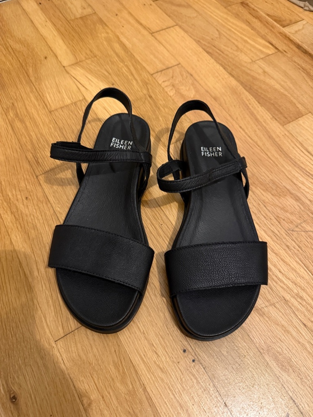 Eileen Fisher Black Leather Strap Sandals Size 6